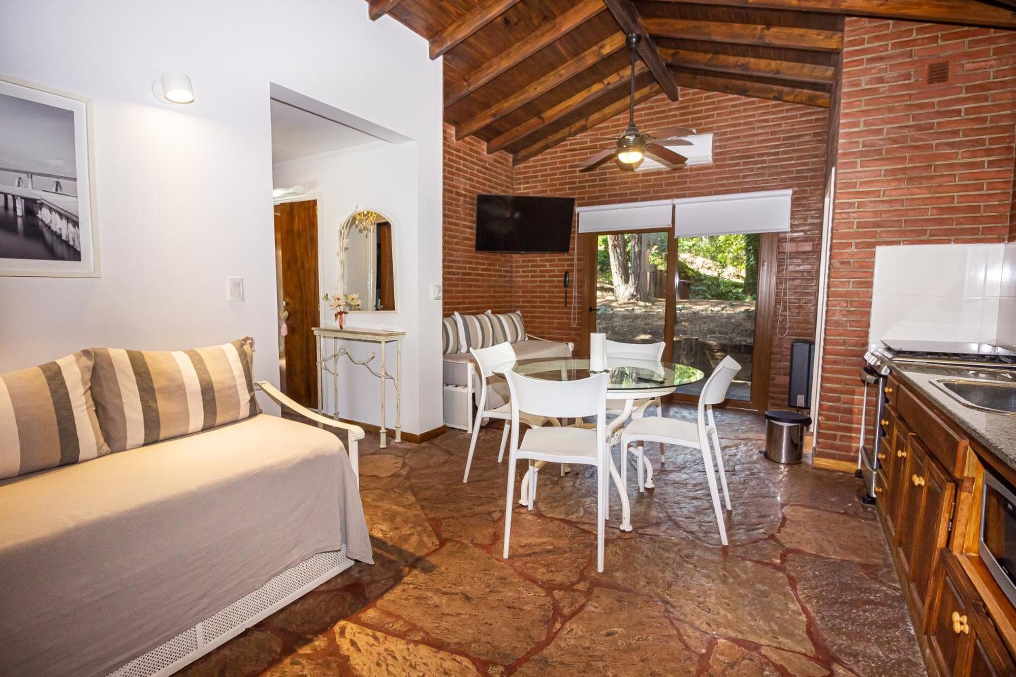 Punta Cerezo Apart Carilo Exterior photo