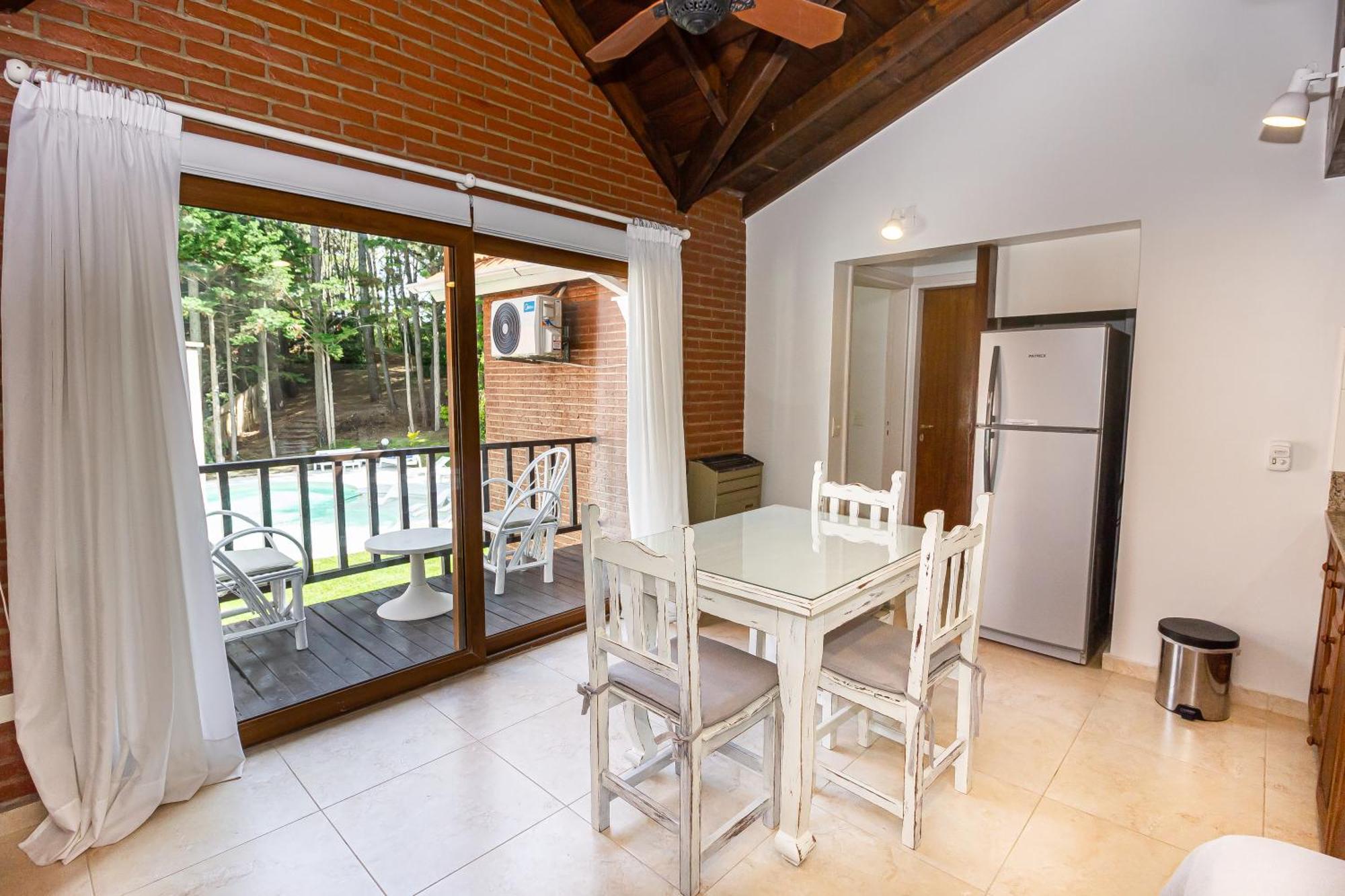 Punta Cerezo Apart Carilo Exterior photo