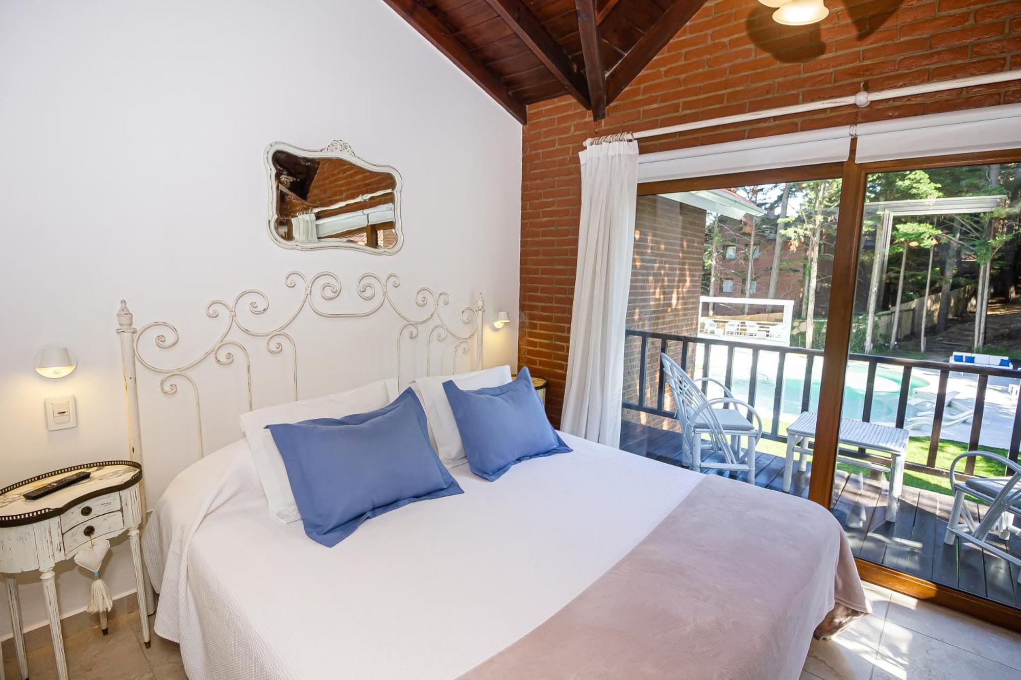 Punta Cerezo Apart Carilo Exterior photo